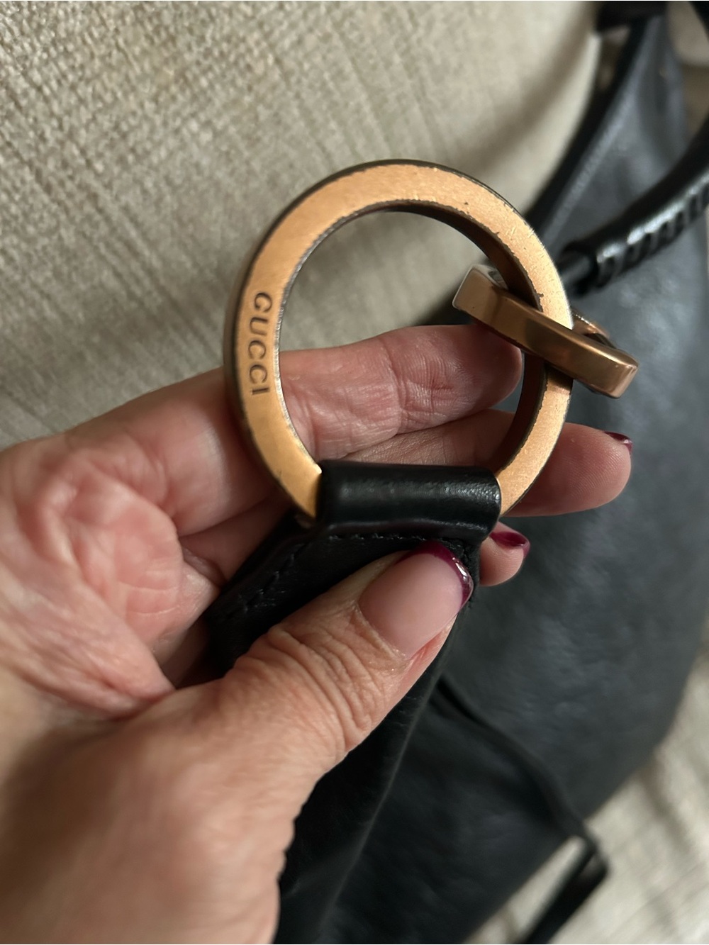 Gucci Moon Crescent Hobo Black calf skin leather with Champagne Gold Hardware - Picture 6 of 16